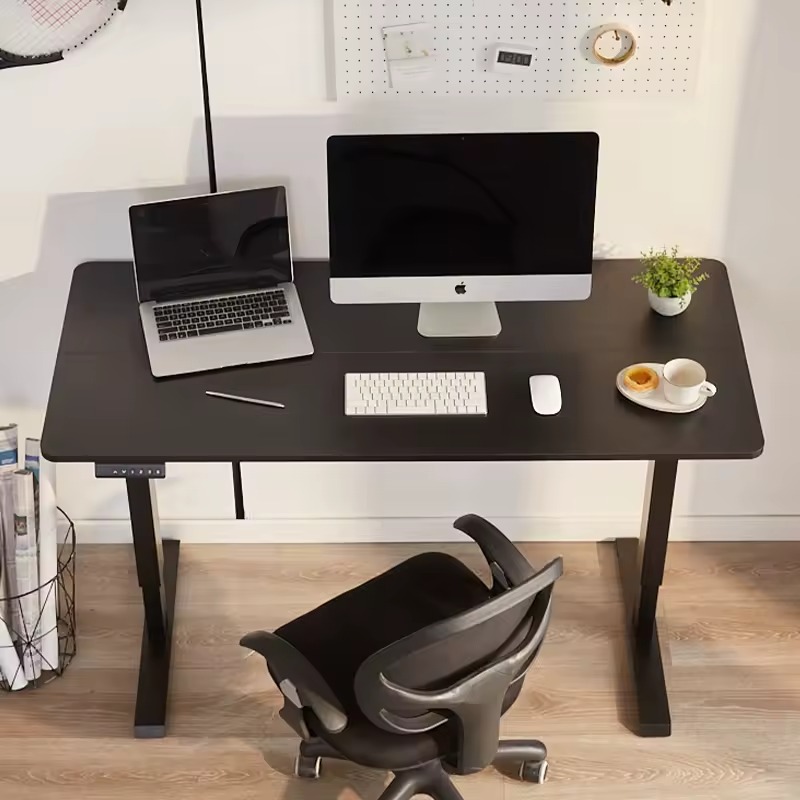 Tavolinë gaming 140×60 me elektromotor për ngritje