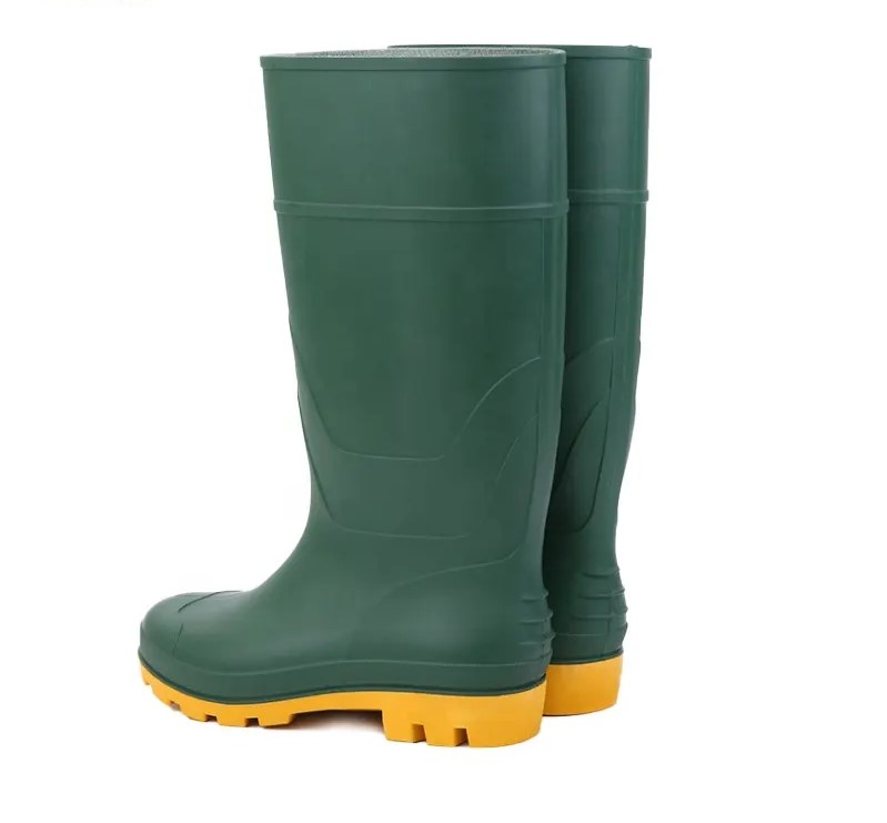 Çizme pune PVC rezistente ndaj ujit